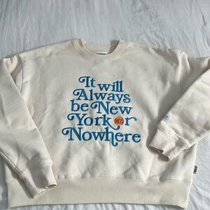 KNICKS NEW YORK OR NOWHERE cropped sweatshirt. Worn once!